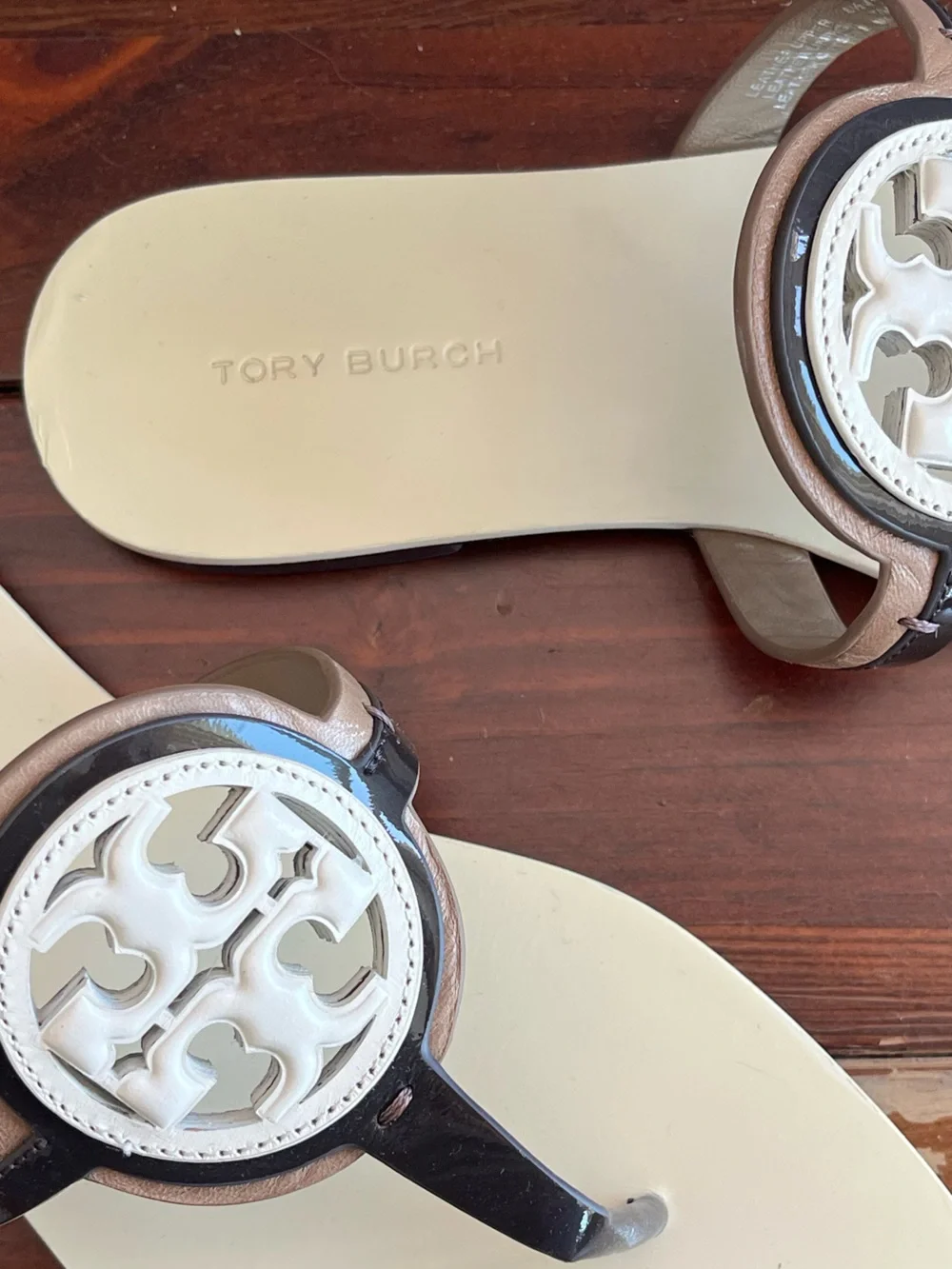 Tory Burch Bombe Signature Double- T logo Miller Sandal